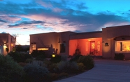 Bangunan 3 Dreamkatchers Lake Powell Bed & Breakfast