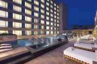 Swimming Pool The Westin Chennai Velachery