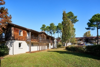 Exterior 4 Les Cottages du Lac