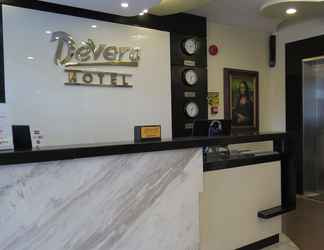 Lobby 2 Devera Hotel