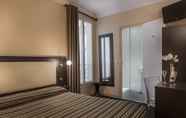 Kamar Tidur 6 Grand Hotel Leveque