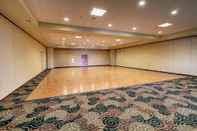 Functional Hall Cobblestone Inn & Suites - Bottineau