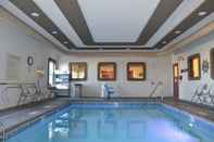 Swimming Pool Sierra Inn Minot