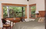 Bedroom 5 Volcano Rainforest Lodge