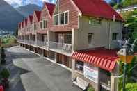 Exterior Turner Heights Townhouses