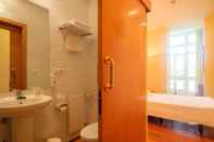 In-room Bathroom Hotel Playa de Luanco