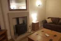 Common Space Beautiful 3-bed House in Longnor Near Buxton