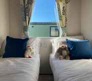 Bedroom 2 Bay View 37 Oceans Edge by PRL Lodge Hire