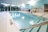 Swimming Pool SpringHill Suites by Marriott Kenosha