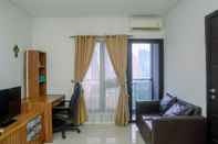 Common Space Minimalist and Strategic 1BR at Tamansari Semanggi Apartment