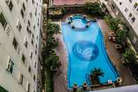 Swimming Pool Comfortable and Tranquil 2BR Apartment at Green Pramuka