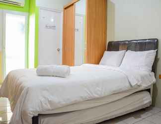 Kamar Tidur 2 Stylish and Comfortable Studio Green Pramuka Apartment