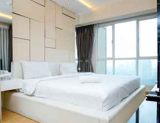 Bedroom 2 Comfy Luxurious 3BR Gandaria Heights Apartment