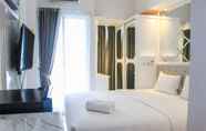 ห้องนอน 2 Stylish Studio Apartment at Serpong M-Town Residence