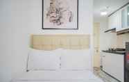 Kamar Tidur 6 Strategic Studio Apartment with Extra Bed at M-Town Residence