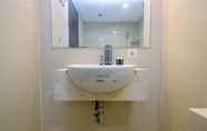 In-room Bathroom 3 Comfy and Minimalist 1BR Apartment at Atria Residence