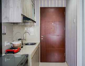 Kamar Tidur 2 Cozy Living Studio Apartment at Springwood Residence