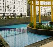 Kolam Renang 7 Modern and Relax 2BR @ Bassura City Apartment