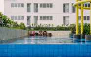 Swimming Pool 4 Relaxing 2BR Bassura City Apartment