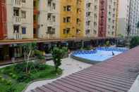 Kolam Renang Pool View 2BR Apartment at Casablanca East Residences