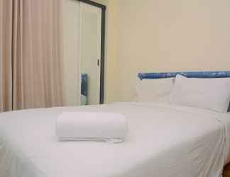 ห้องนอน 2 Cozy and Stylish Studio Green Pramuka Apartment near Mall