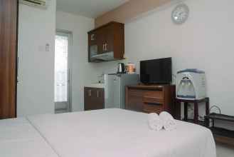 Kamar Tidur 4 Good and Comfy Studio Room at Green Bay Pluit Apartment