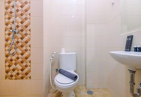 Lainnya Cozy and Simple Studio at Dave Apartment