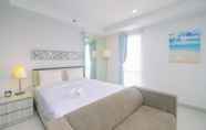 Kamar Tidur 2 Stunning Studio Azalea Suites Apartment