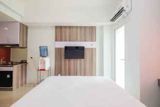Bedroom 4 Minimalist Tamansari Mahogany Studio Apartment with City View