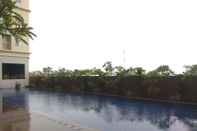 Swimming Pool Modern Style Studio Tamansari Mahogany Apartment with City View