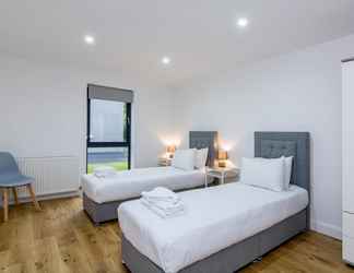 Bedroom 2 Stunning 2bed Flat in Bond House