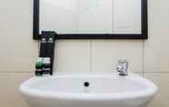 In-room Bathroom 7 Comfortable 2BR Apartment at Pavilion Permata