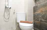 Toilet Kamar 2 Vibrant Soho Studio Pakubuwono Terrace Apartment