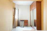 Kamar Tidur Warm 2BR Apartment Cibubur Village