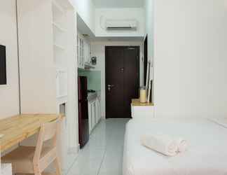 Phòng ngủ 2 Best Price Studio at Casa De Parco Apartment