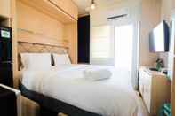 Kamar Tidur Compact and Cozy Studio Apartment Green Pramuka City