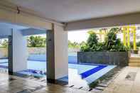 Swimming Pool Newly Furnished Studio at Bassura City Apartment