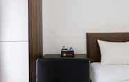 Kamar Tidur 4 Comfortable Studio Apartment M-Town Residence