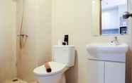 Toilet Kamar 4 Simply Studio at The Oasis Cikarang Apartment