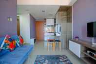 พื้นที่สาธารณะ Modern and Cozy 2BR Royal Olive Apartment