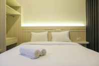 Kamar Tidur Cozy Stay Studio Room at Gold Coast Apartment