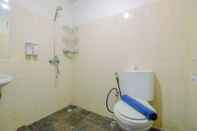 Toilet Kamar Highest Value 1BR at The Wave Apartment