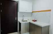 Kamar Tidur 4 Modern and Cozy 1BR Brooklyn Alam Sutera Apartment