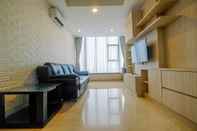 พื้นที่สาธารณะ Spacious Cozy and Relax 2BR at L'Avenue Apartment