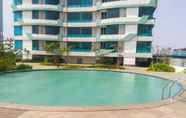 Kolam Renang 6 Simply Studio @ Grand Kamala Lagoon Apartment