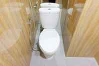 Toilet Kamar Highest Value Studio Apartment at Parkland Avenue