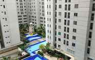 Swimming Pool 3 Minimalist 1BR with Pool View at Bassura City Apartment