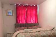 Bedroom 2bed Room Small Annex Furnished in High Wycombe