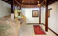 ห้องน้ำภายในห้อง 6 Villa Jepun Uluwatu