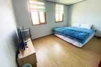 Kamar Tidur Sanbangsan Parktel - Hostel